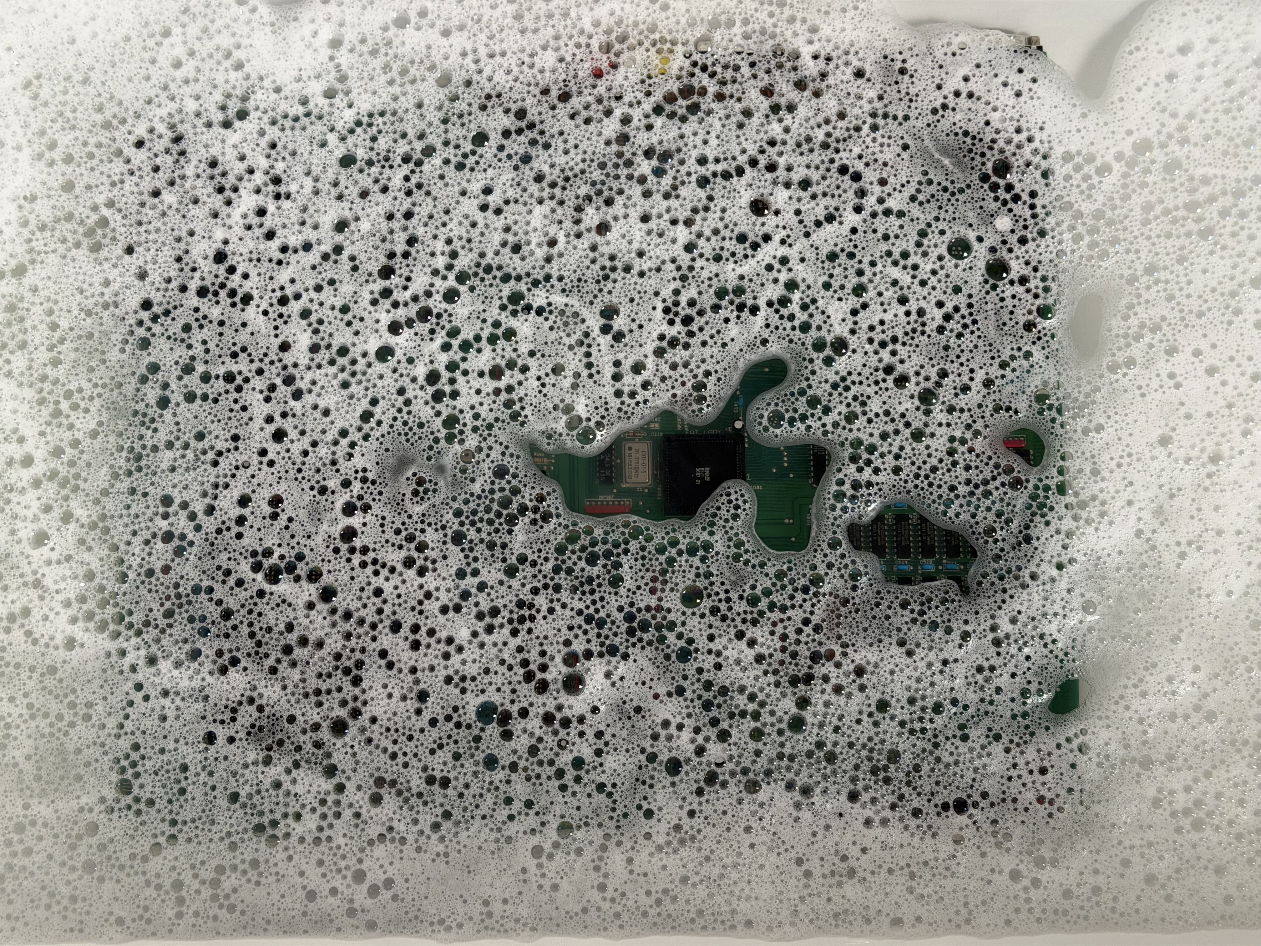 img9: Board in der Badewanne (Reinigung)