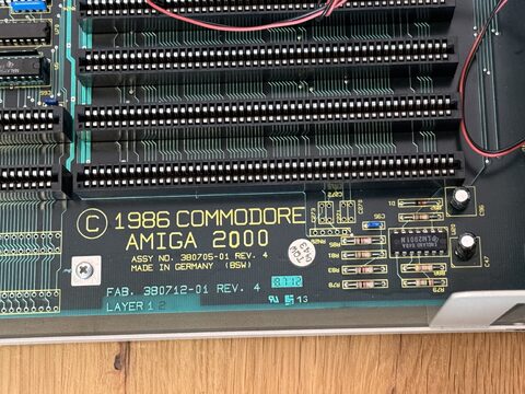 Beschriftung eines Braunschweiger Amiga-2000-Boards mit Rev. 4