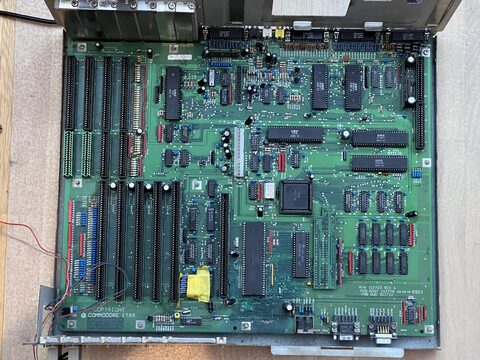 B2000-CR Rev. 6.0 Board mit repariertem Akkuschaden