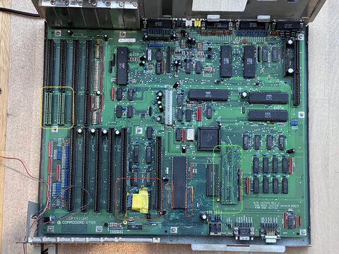 Markiertes Rev. 6.0 Board mit Widerstandsänderung, 16-Bit-ISA-Slots und Tokuda Tower