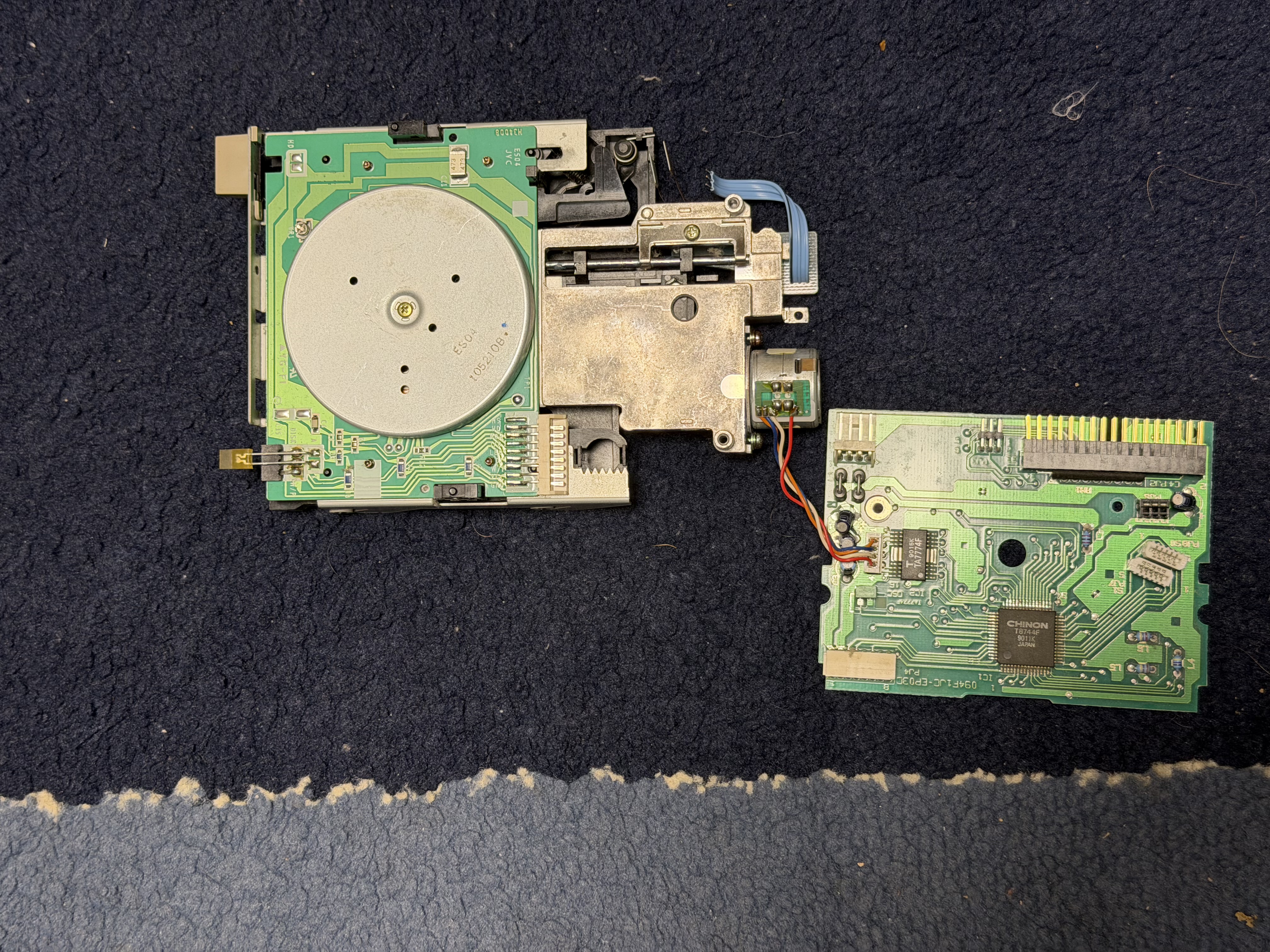 img17: Elektronik unten ab