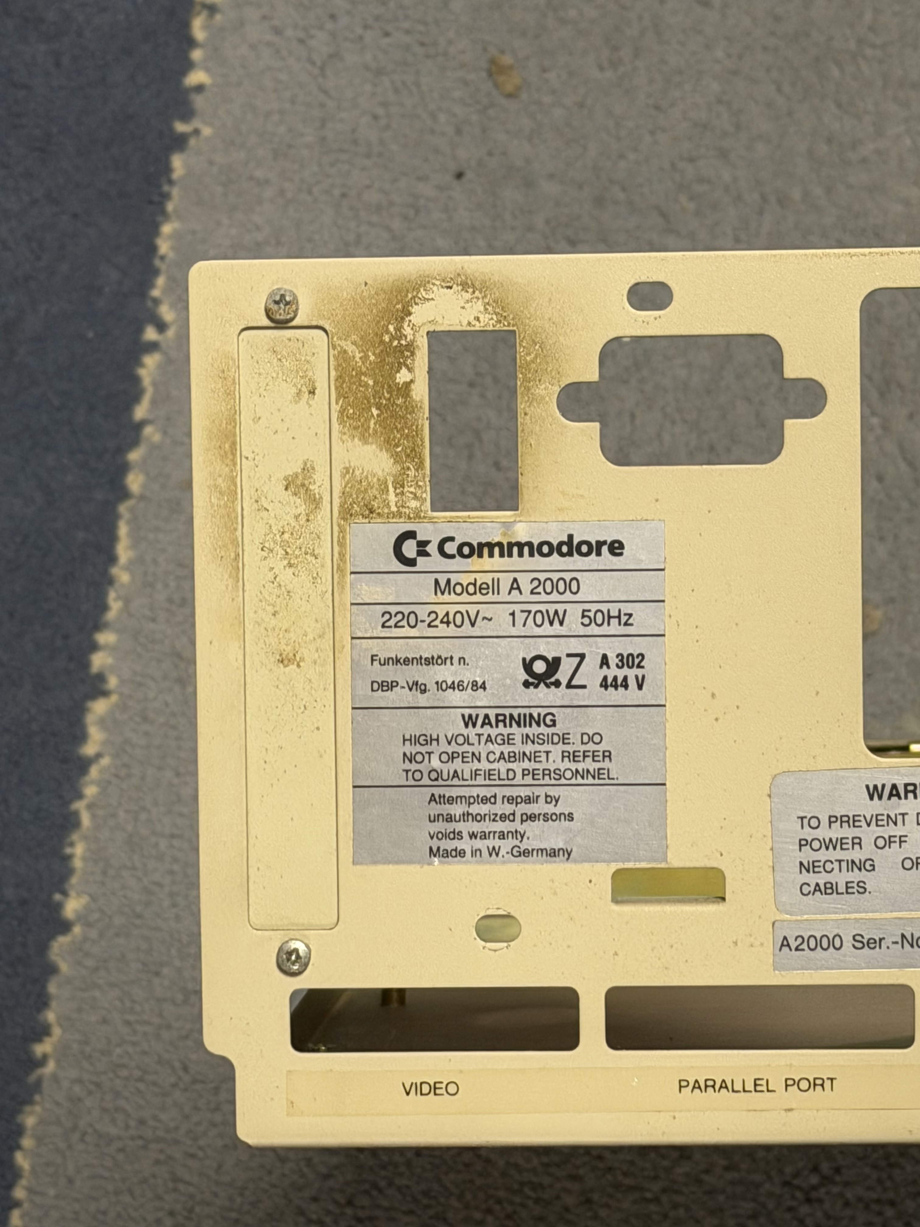 img22: Gehäuse hinten